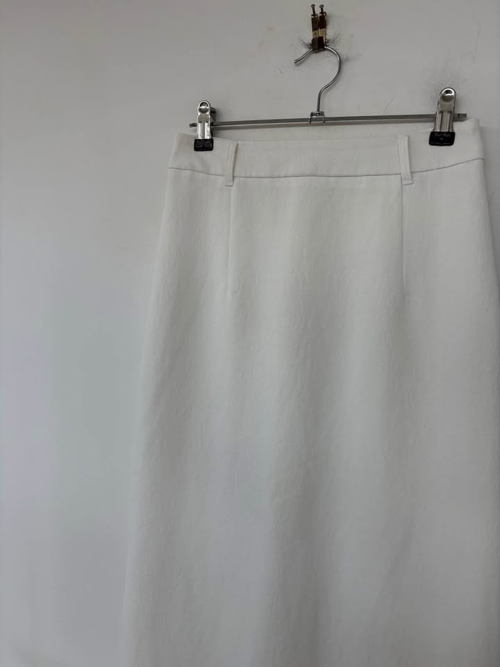 KOOKAI Maxi Skirt - size 6