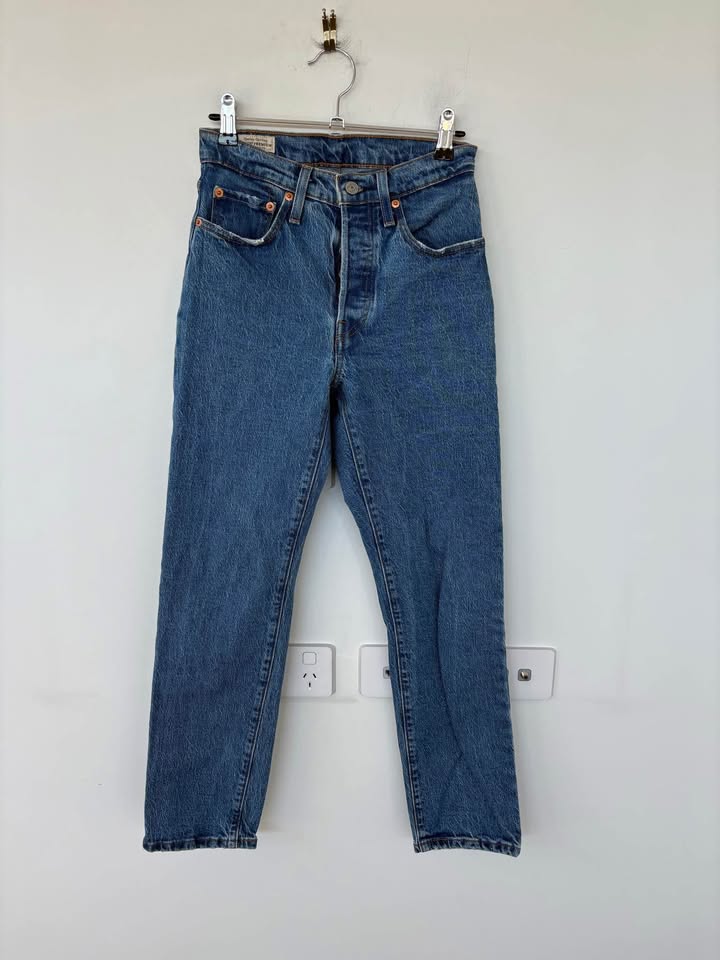 Levi’s Jeans - Size 24