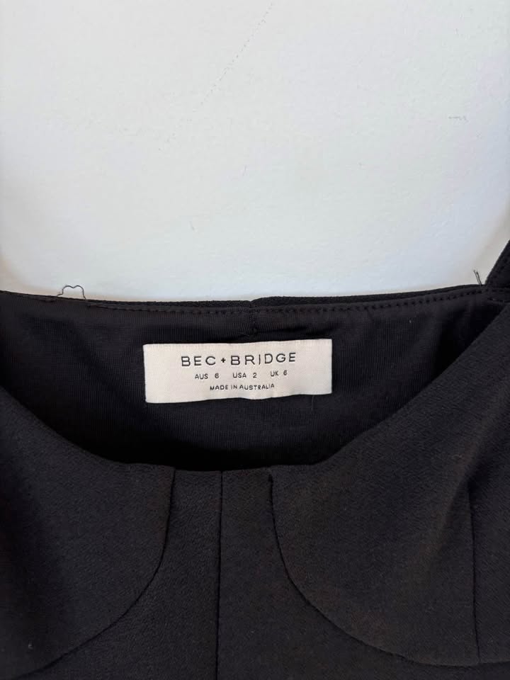 Bec + Bridge Crop - Size 6