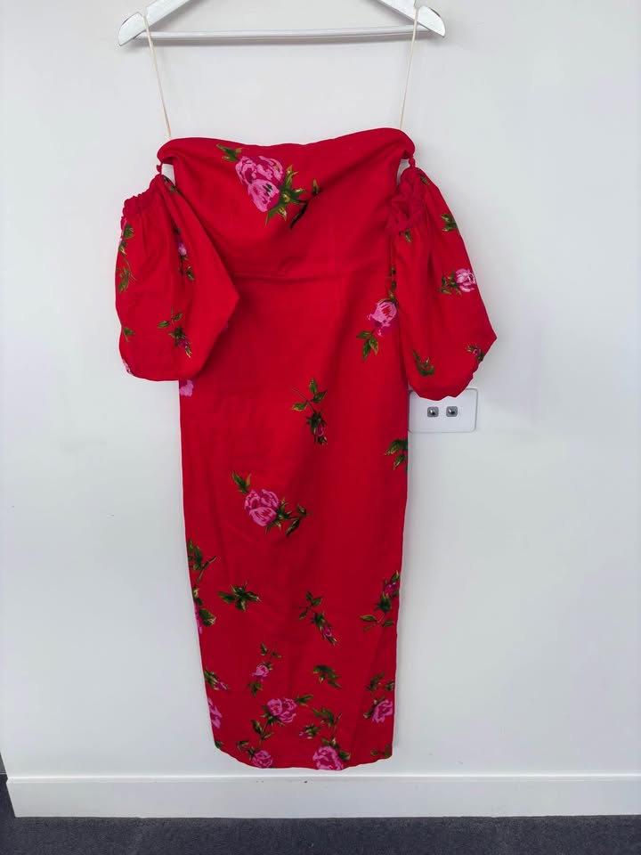 Aston Studio Dress - Size 6 BNWT