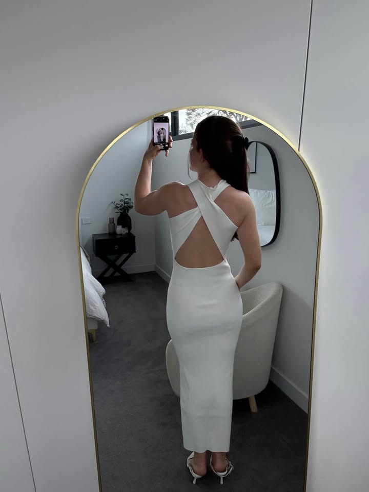 Sir. Knit Midi Dress - Size 1