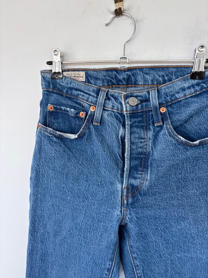 Levi’s Jeans - Size 24