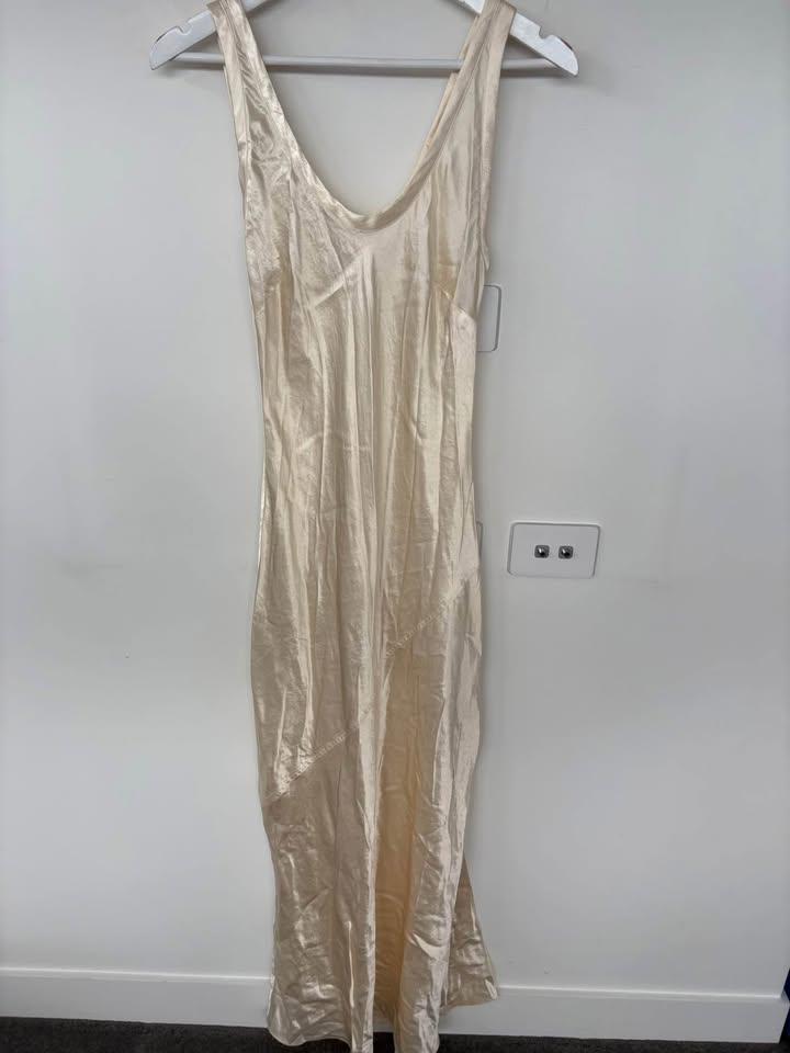 Nude Lucy Dress - Size Small