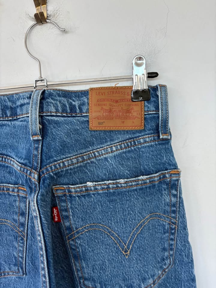 Levi’s Jeans - Size 24