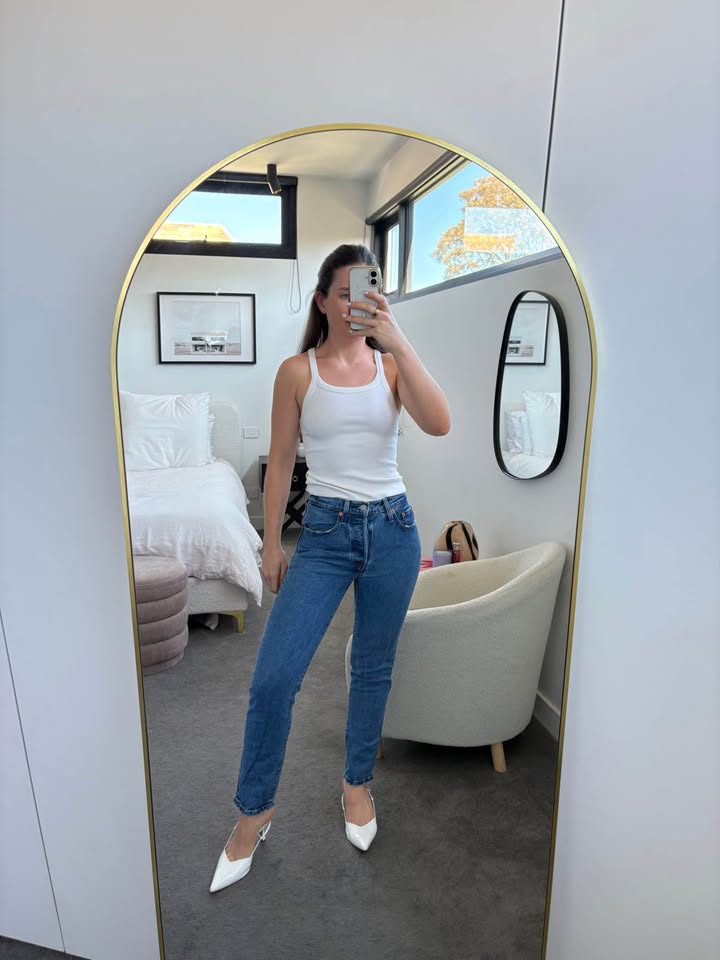 Levi’s Jeans - Size 24