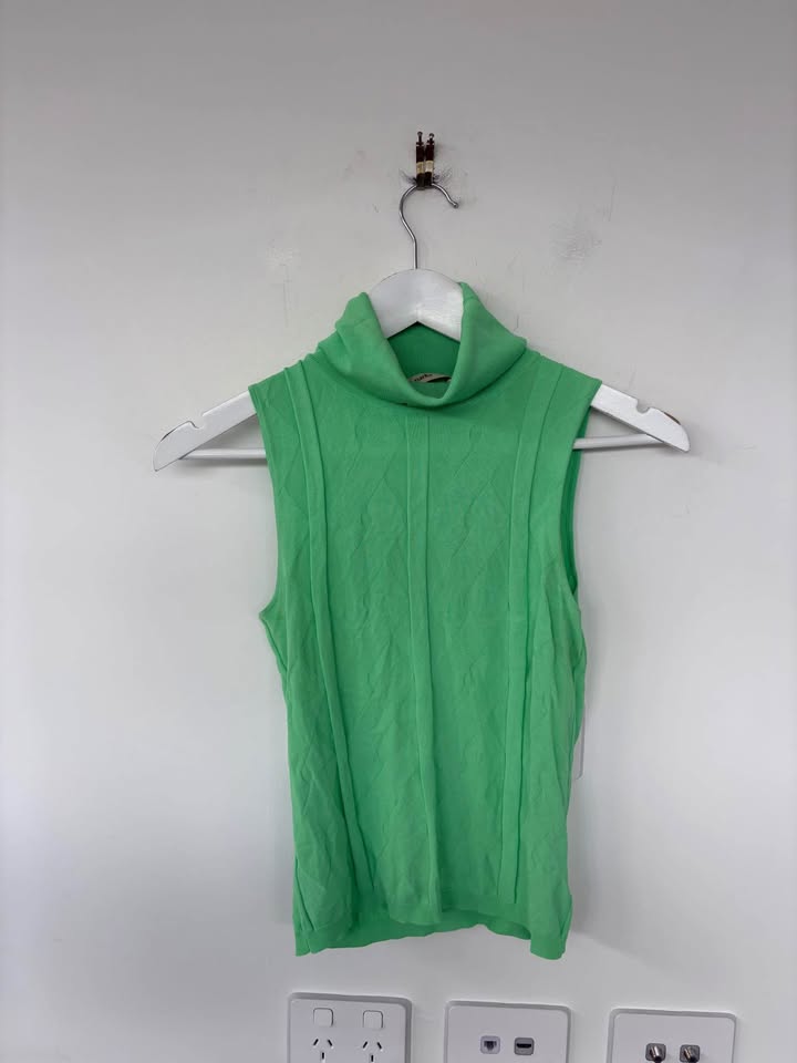 On Parks Knit Top - Size 8
