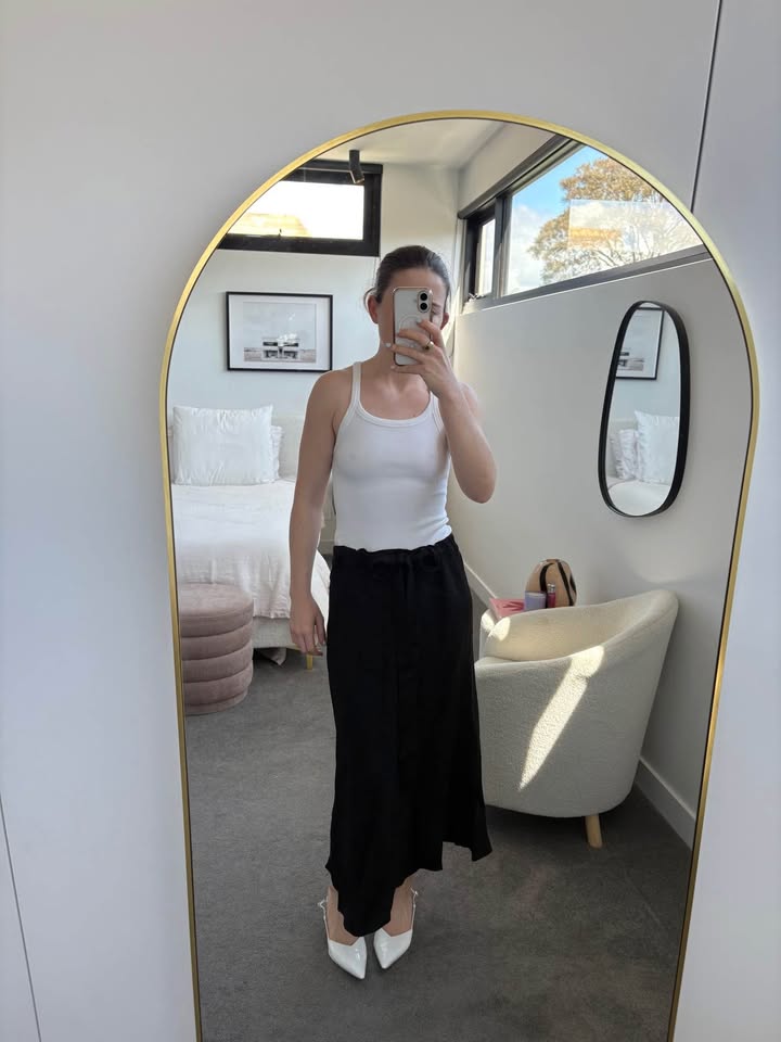 Lee Matthews Skirt - Size 2