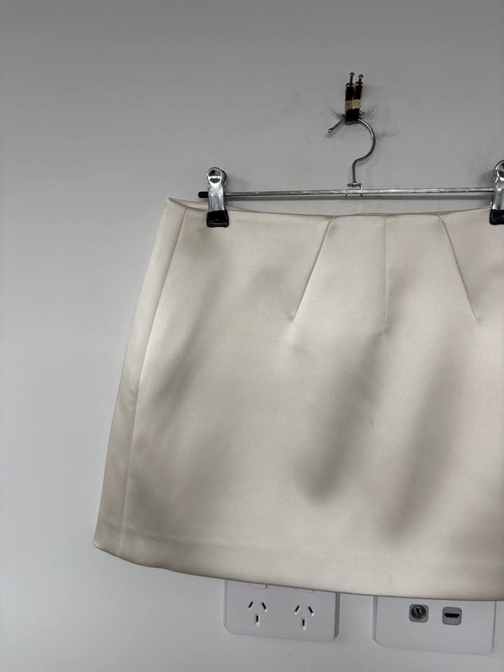 Maggie Marilyn Mini Skirt - size 10