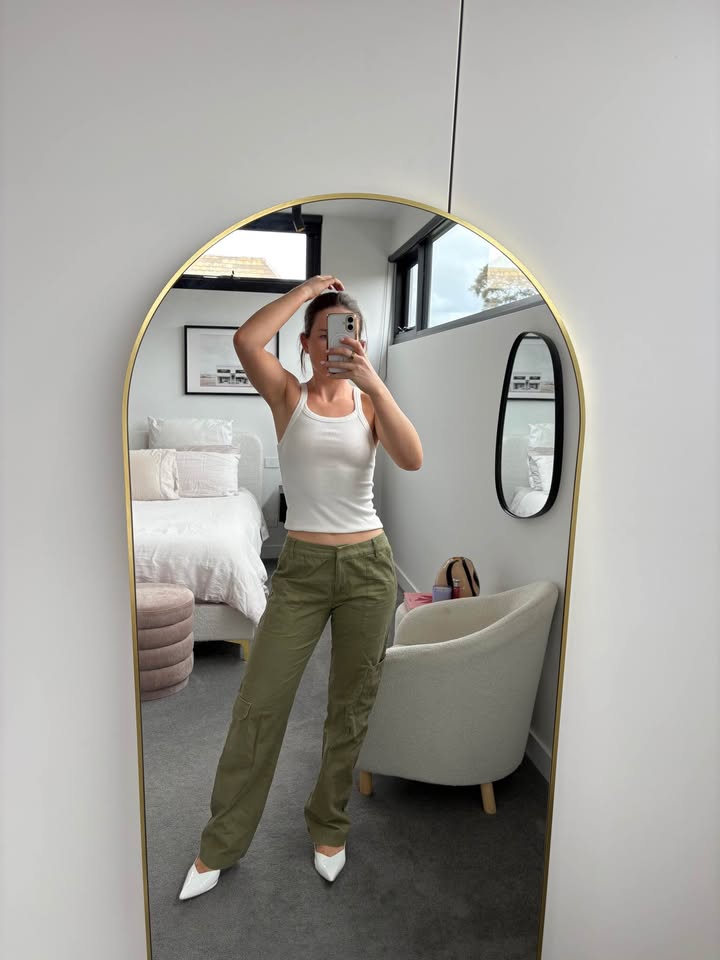 BEC + Bridge Pants - size 8