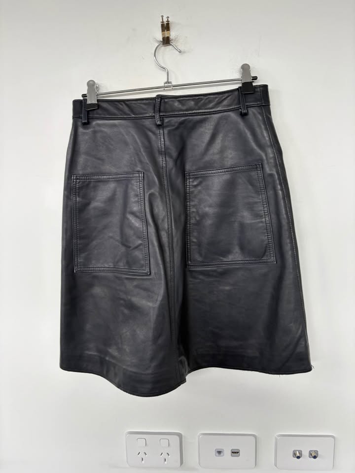 Scanlan Theodore Leather Navy Skirt - size 6