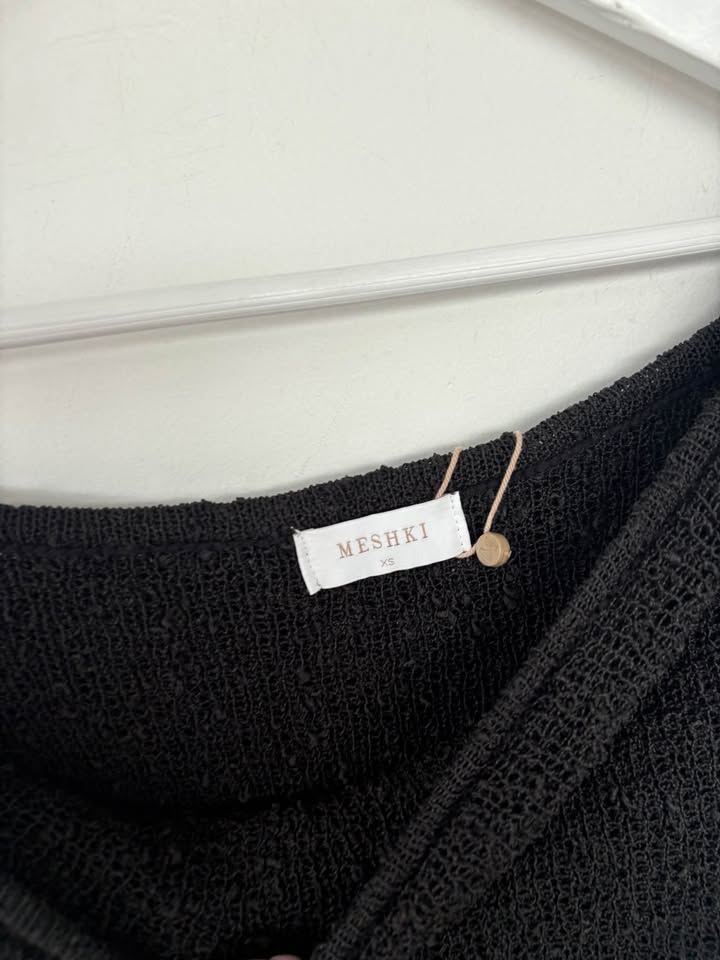 MESHKI Maxi Dress - size xs BNWT