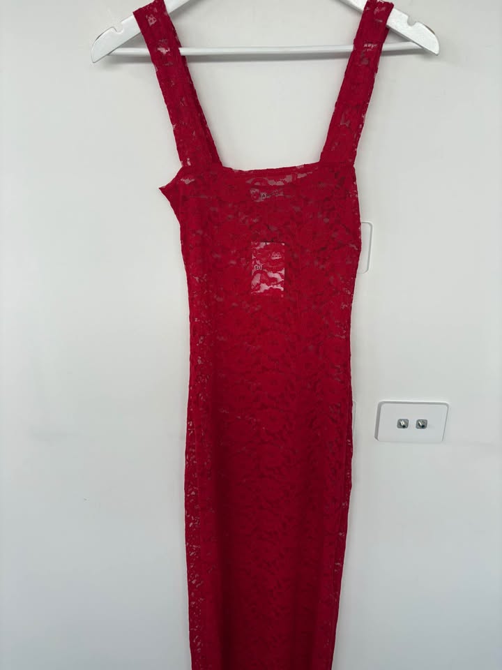 Susamusa Lace Maxi Dress - size xs BNWT