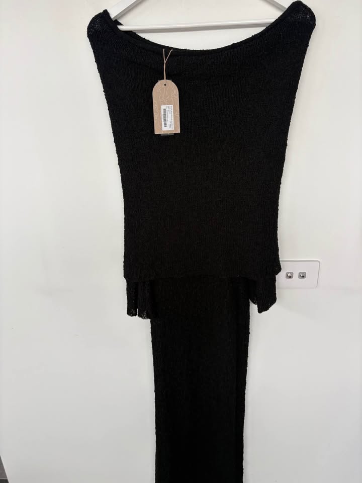 MESHKI Maxi Dress - size xs BNWT