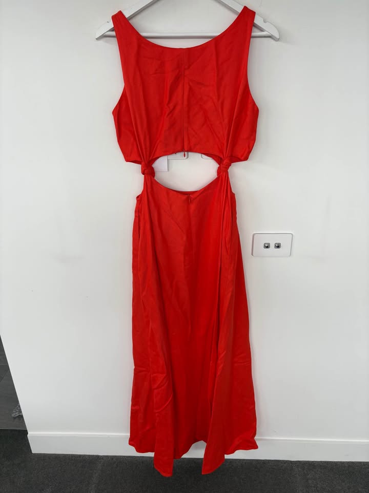 Bondi Born Dress - size medium BNWT