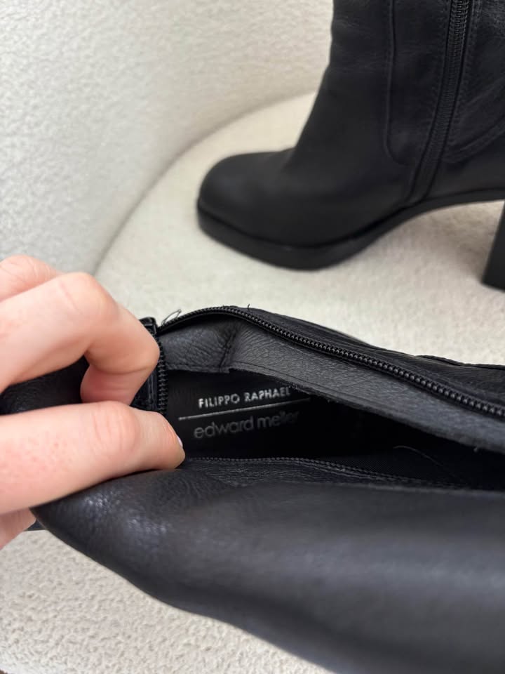 Edward Meller Boots - size 42