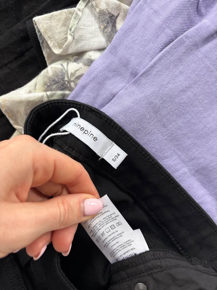 Ninepine Jeans - size small Bnwt