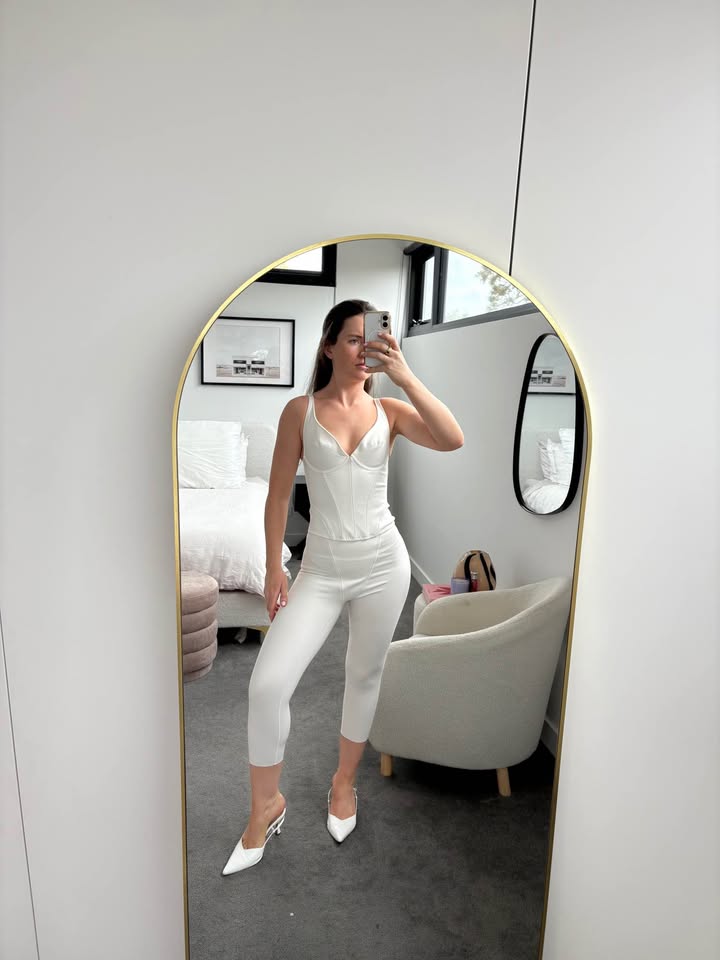 Skims Set - size small