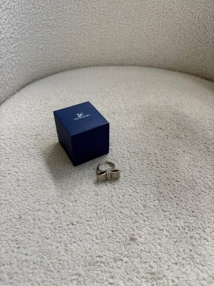 Swarovski Ring