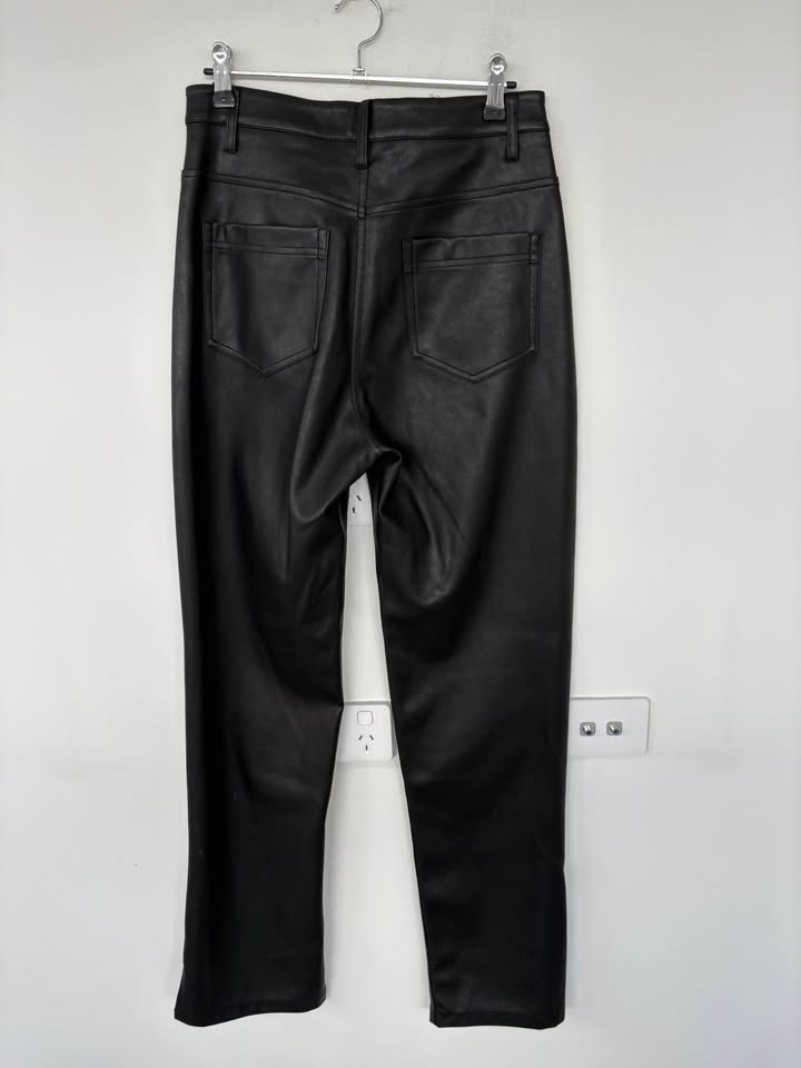 Venderby Faux Leather Pant - size S