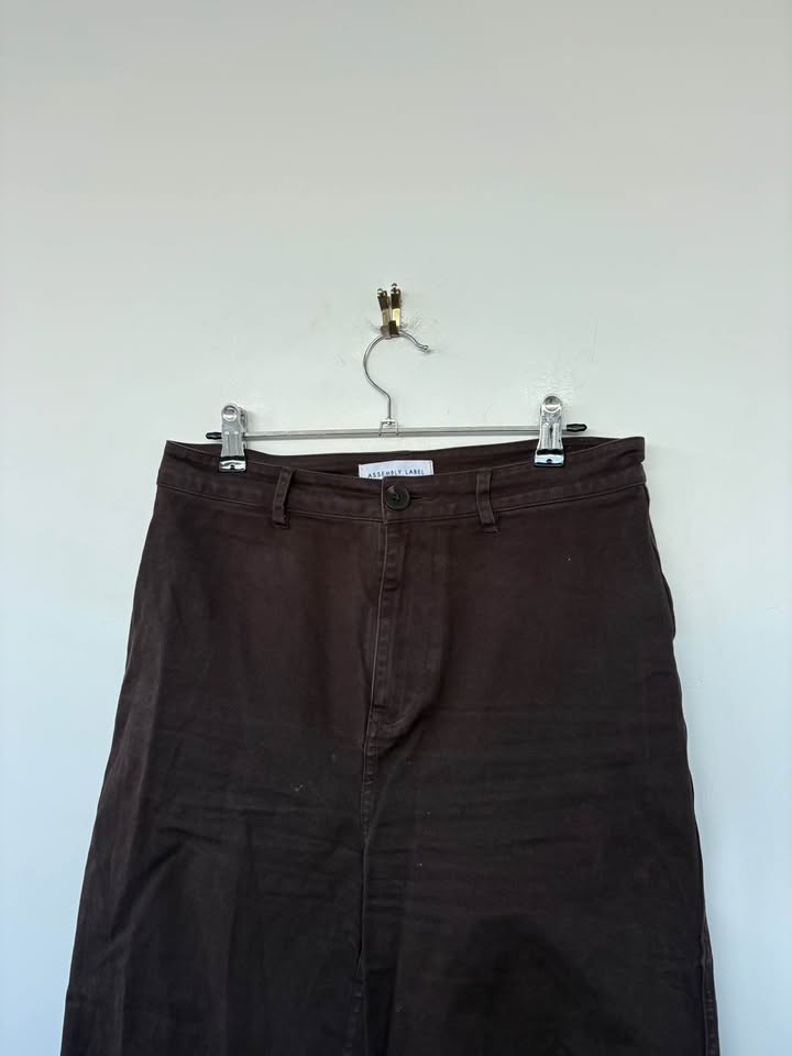 Assembly Label Pants - size 10