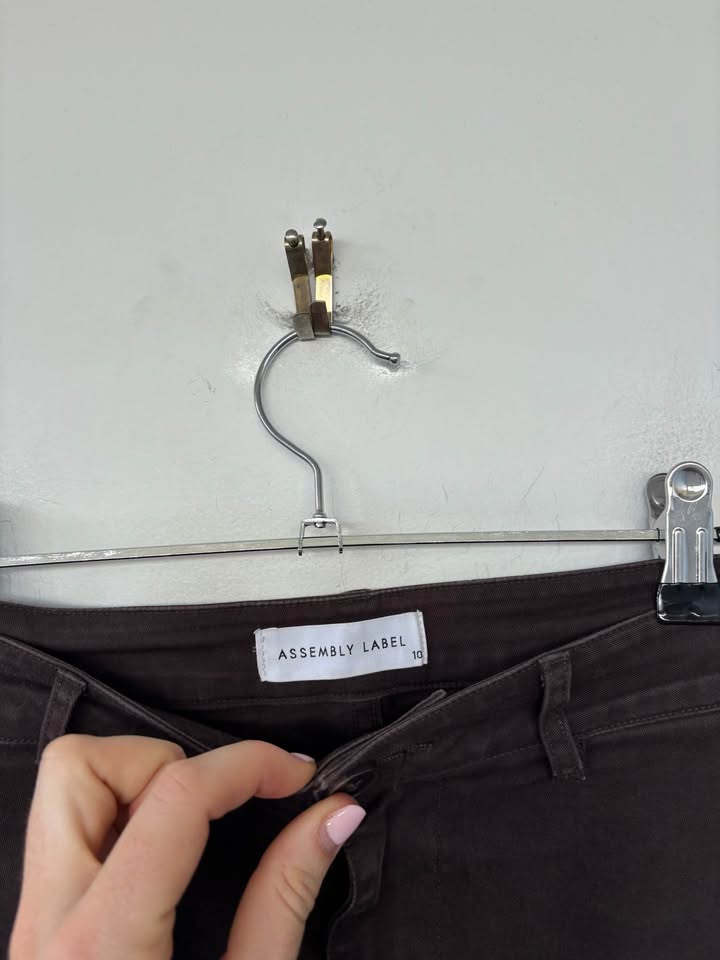 Assembly Label Pants - size 10