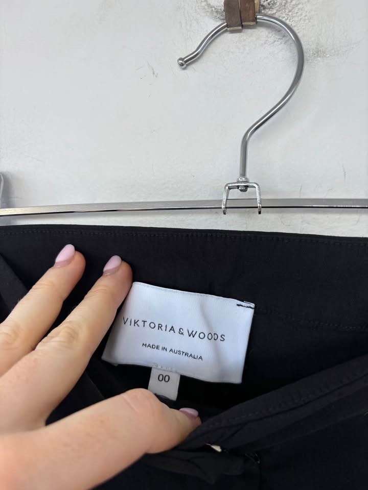 Viktoria and Woods Pants - size 00
