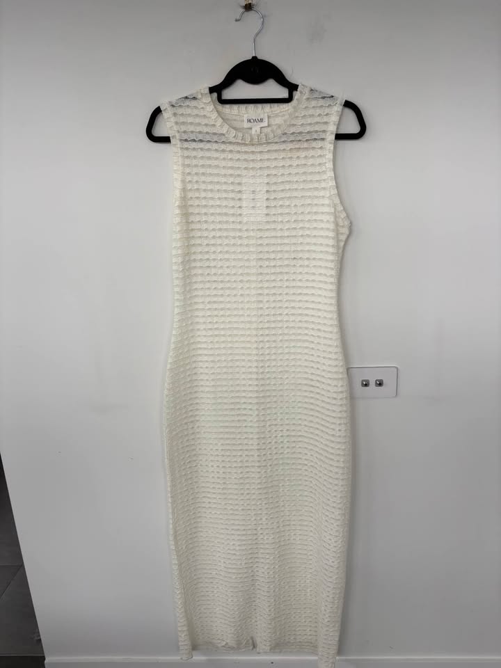 ROAME Maxi Dress - size 3