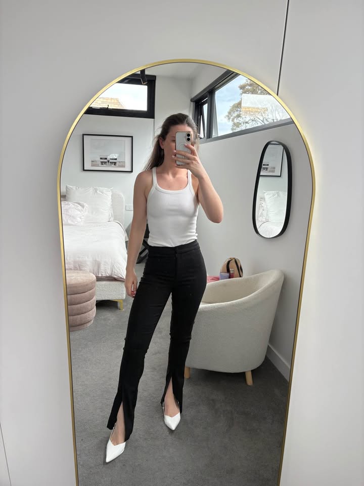 Viktoria and Woods Pants - size 00