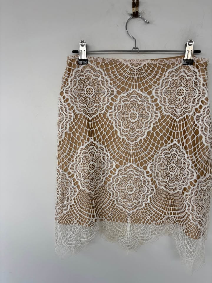 For love and lemons skirt - size large