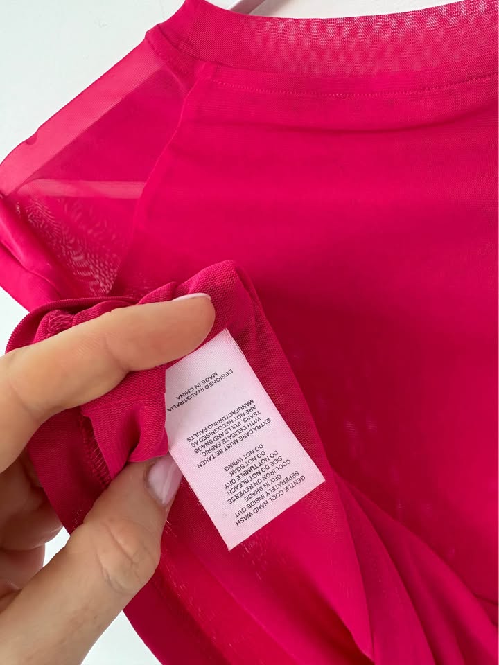 OWNLEY Mesh Tee - size medium