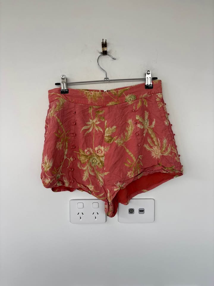 Sir the label shorts - size 2