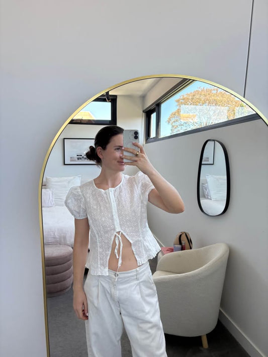 Lioness Top - size large BNWT