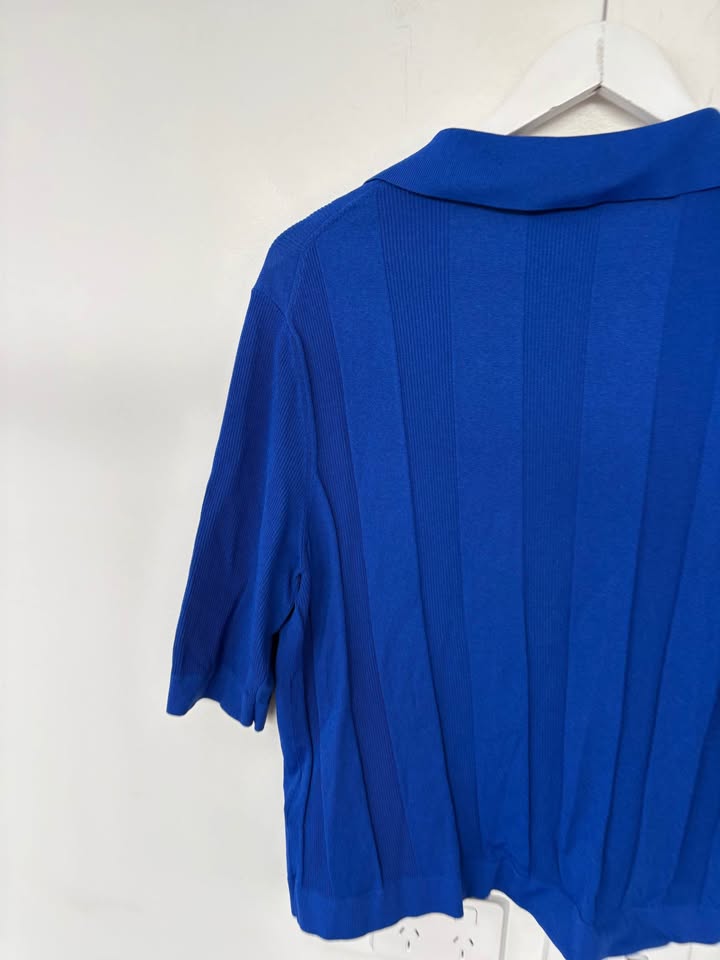 Cos Knit Polo - size large
