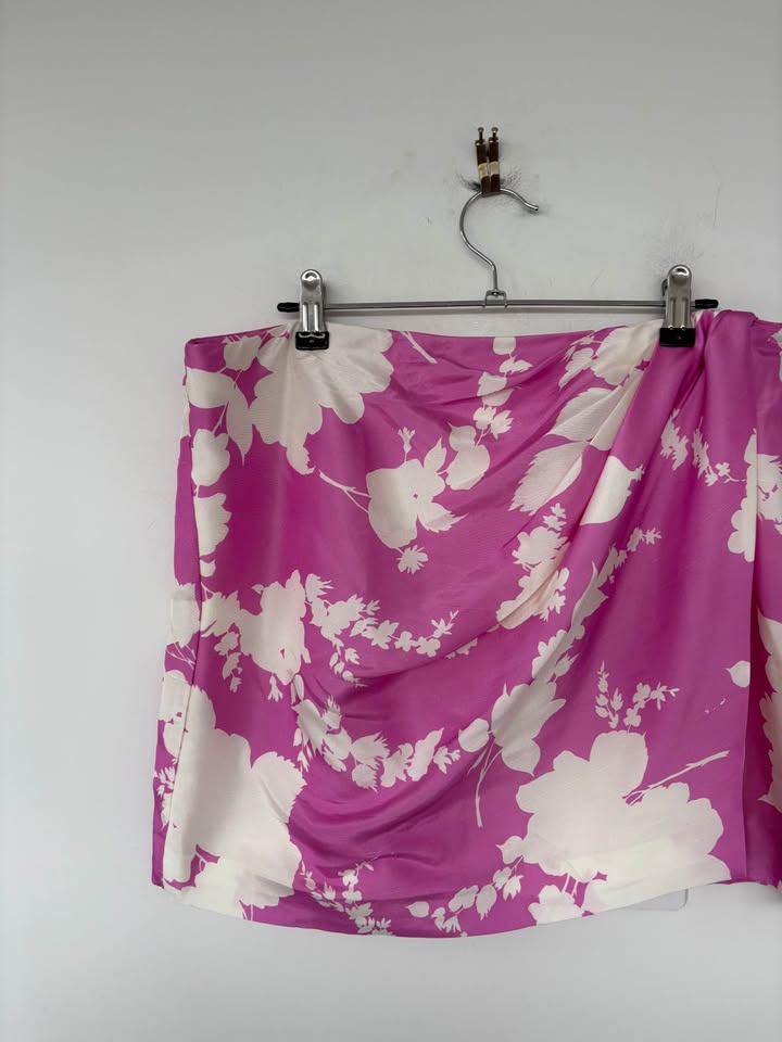 Oroton Silk Skirt - size 14