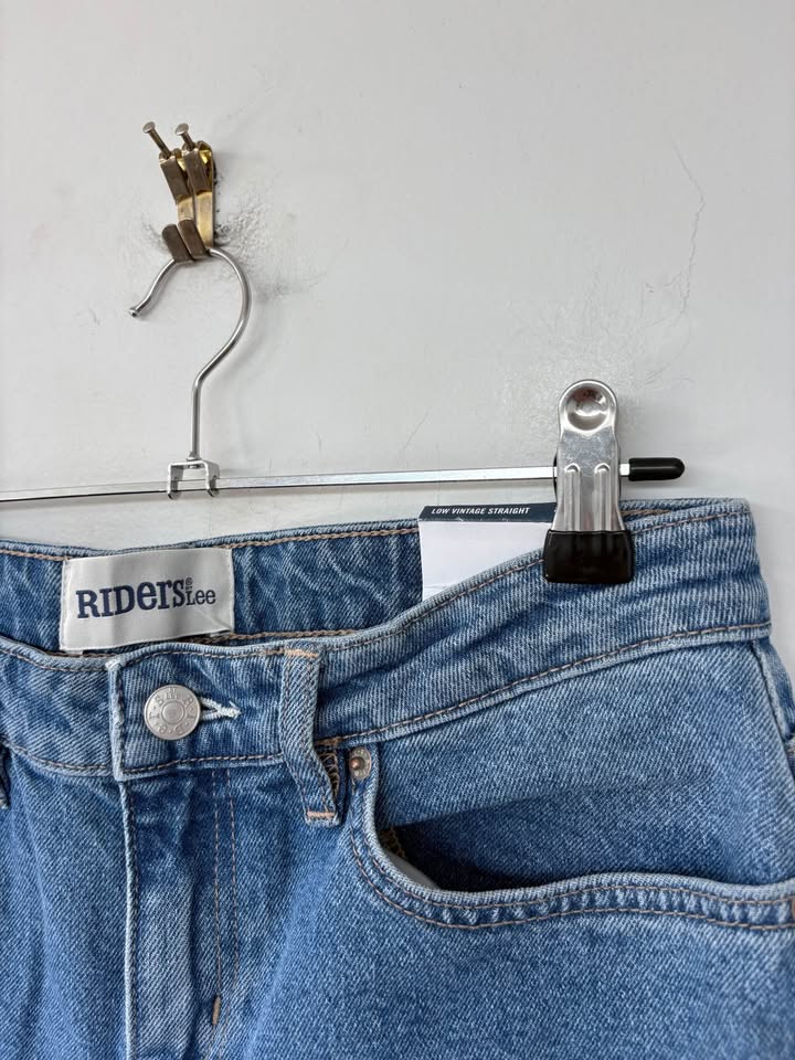 Lee Low Waisted Jeans - size 8 BNWT