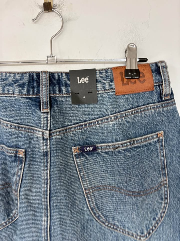Lee Skirt - size 8 BNWT