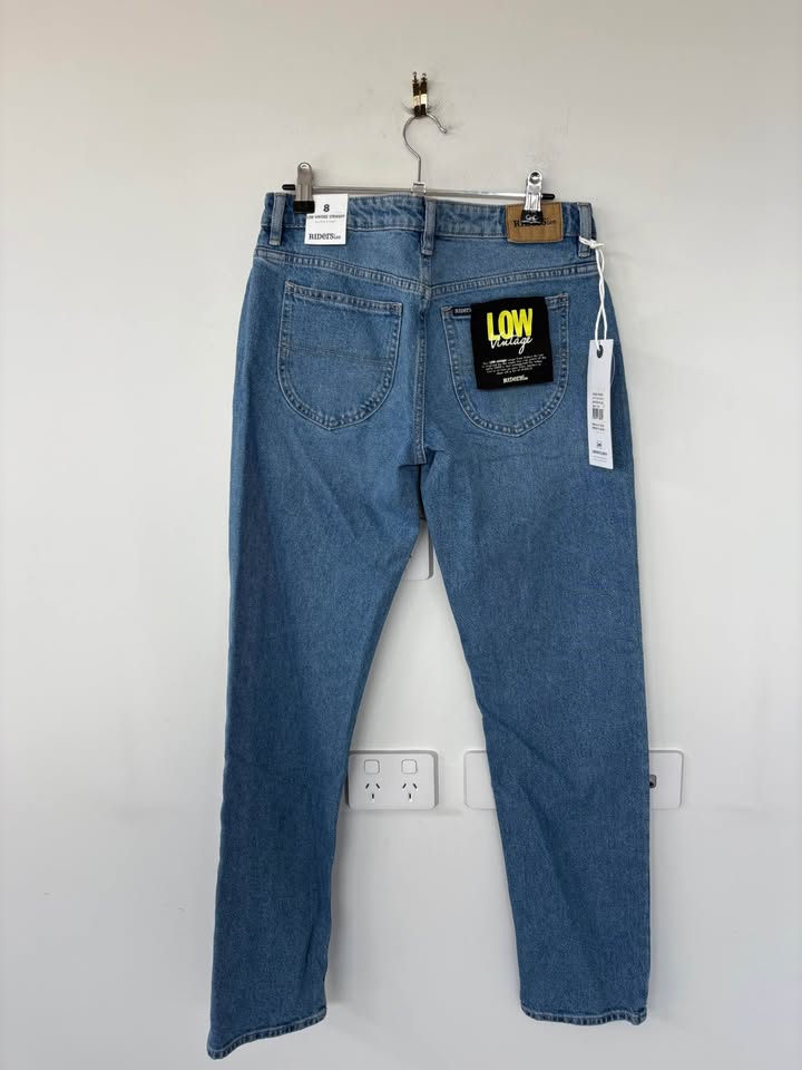 Lee Low Waisted Jeans - size 8 BNWT