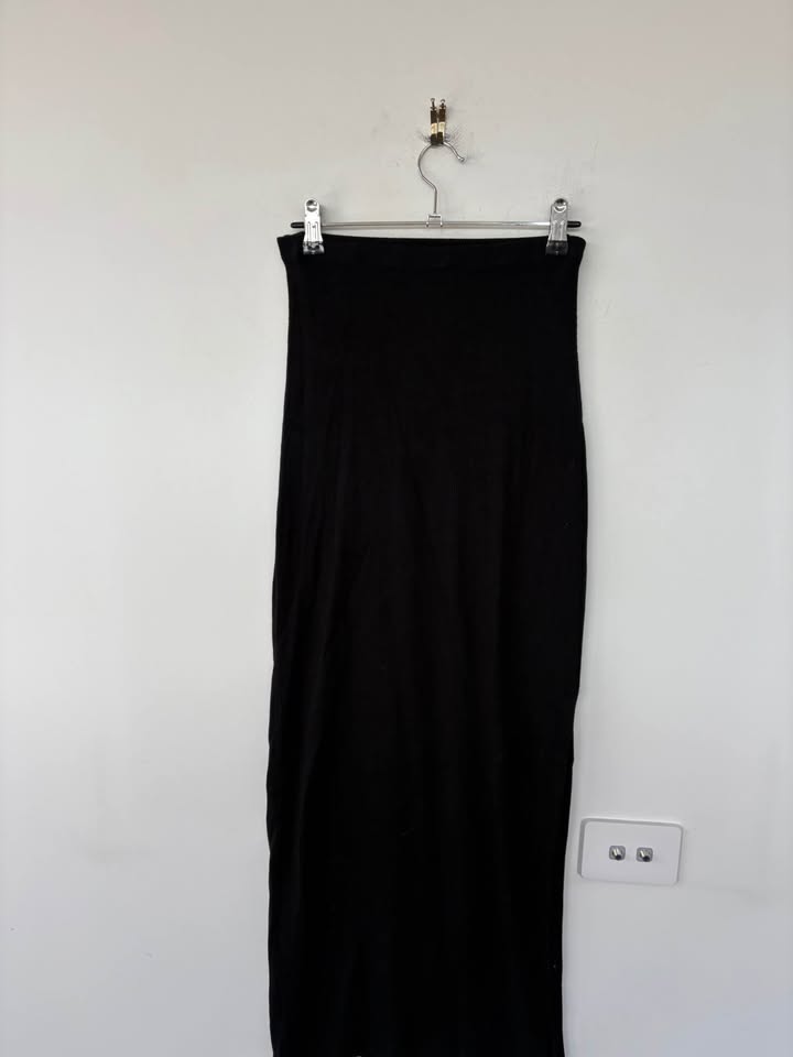 KOOKAI Skirt - size 6