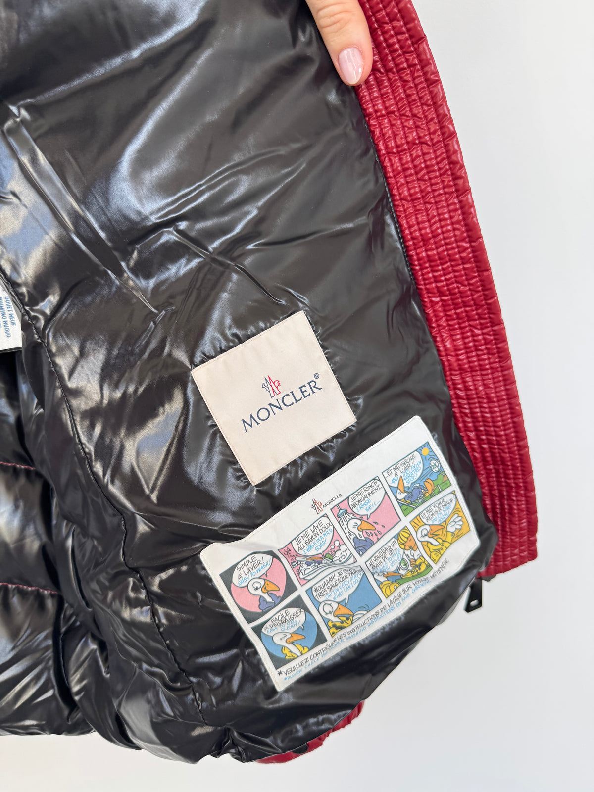 Moncler Red Puffer Jacket - Size TG 5 (14-16)