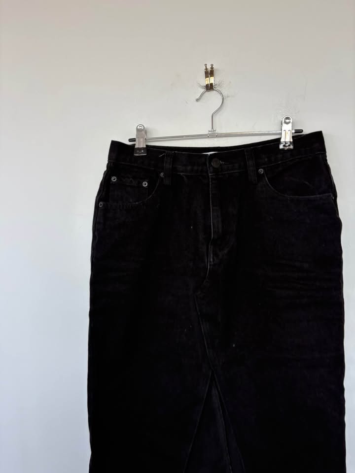 Bayse Denim Skirt - size 8