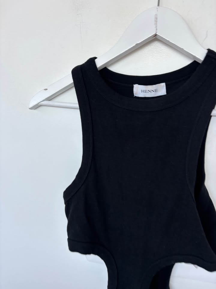 Henne Bodysuit - size small