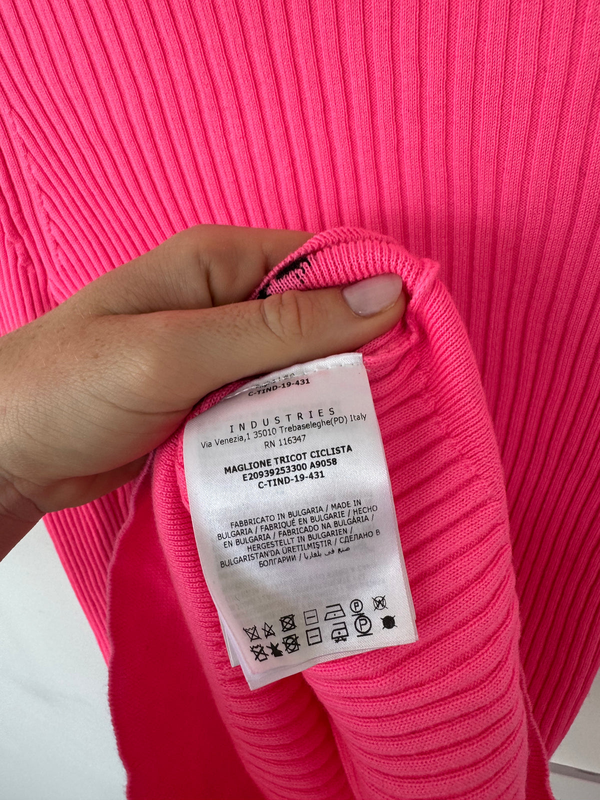 Moncler Turtleneck Knit - Size Large