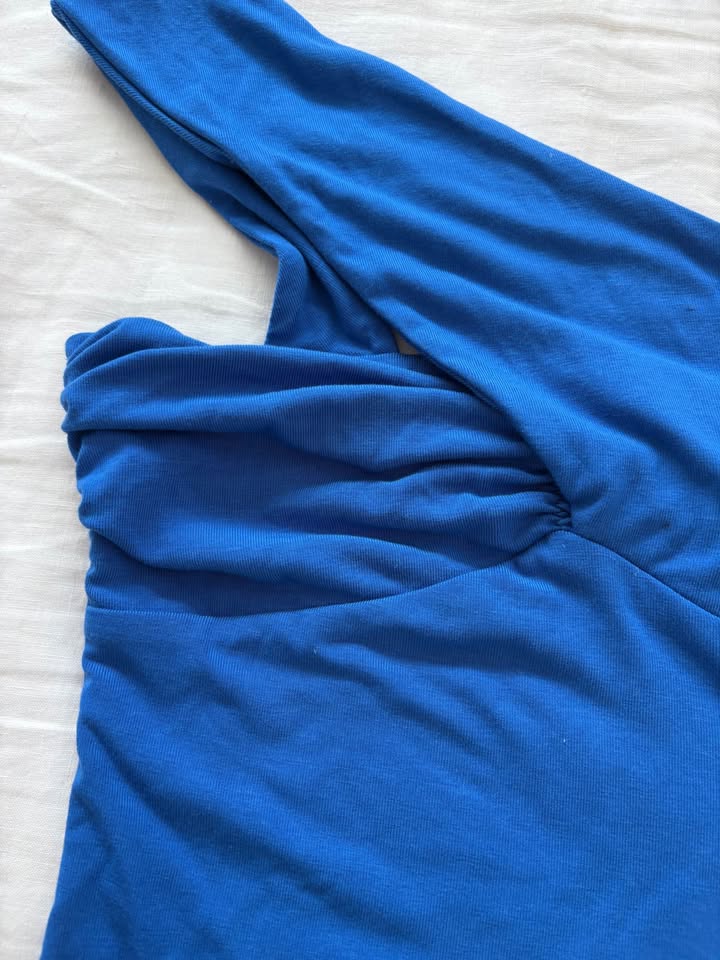 RQ Top - size XS BNWT