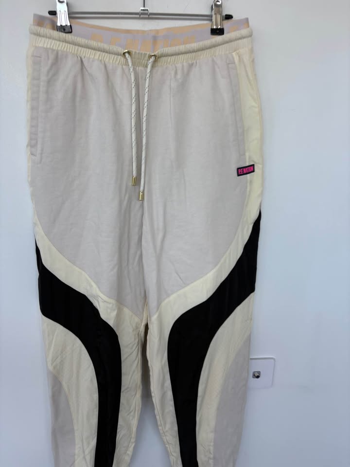 PE Nation - size Small