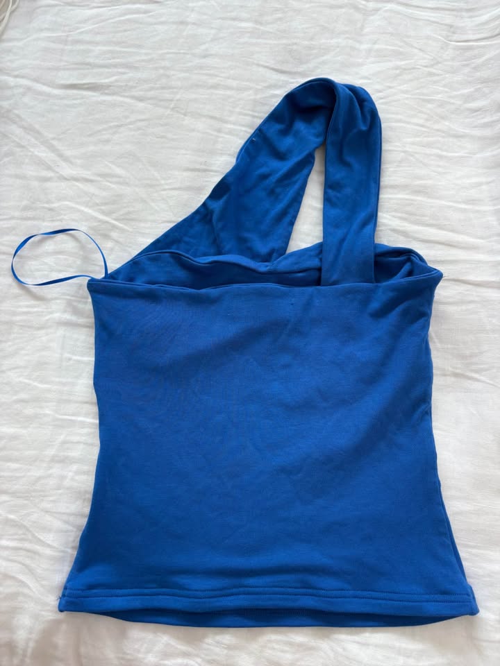 RQ Top - size XS BNWT