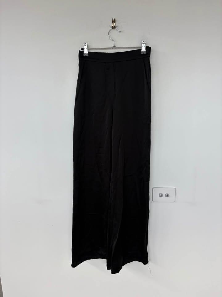 Viktoria and Woods Pants - size 00