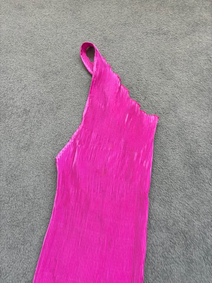 L’IDEE Dress - size small