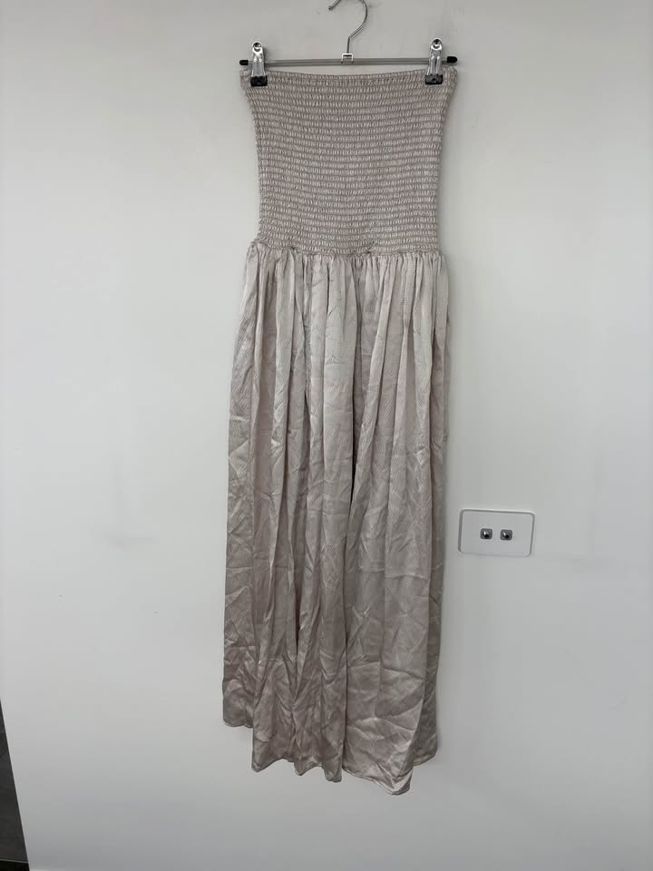 Viktoria and Woods Dress - size 1