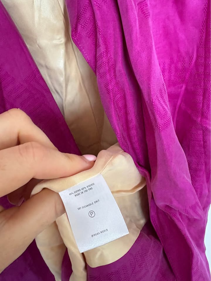 Muma World Suit - size small