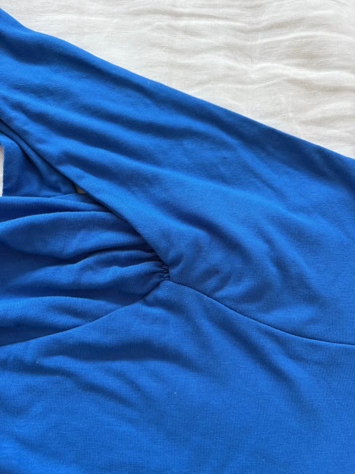 RQ Top - size XS BNWT